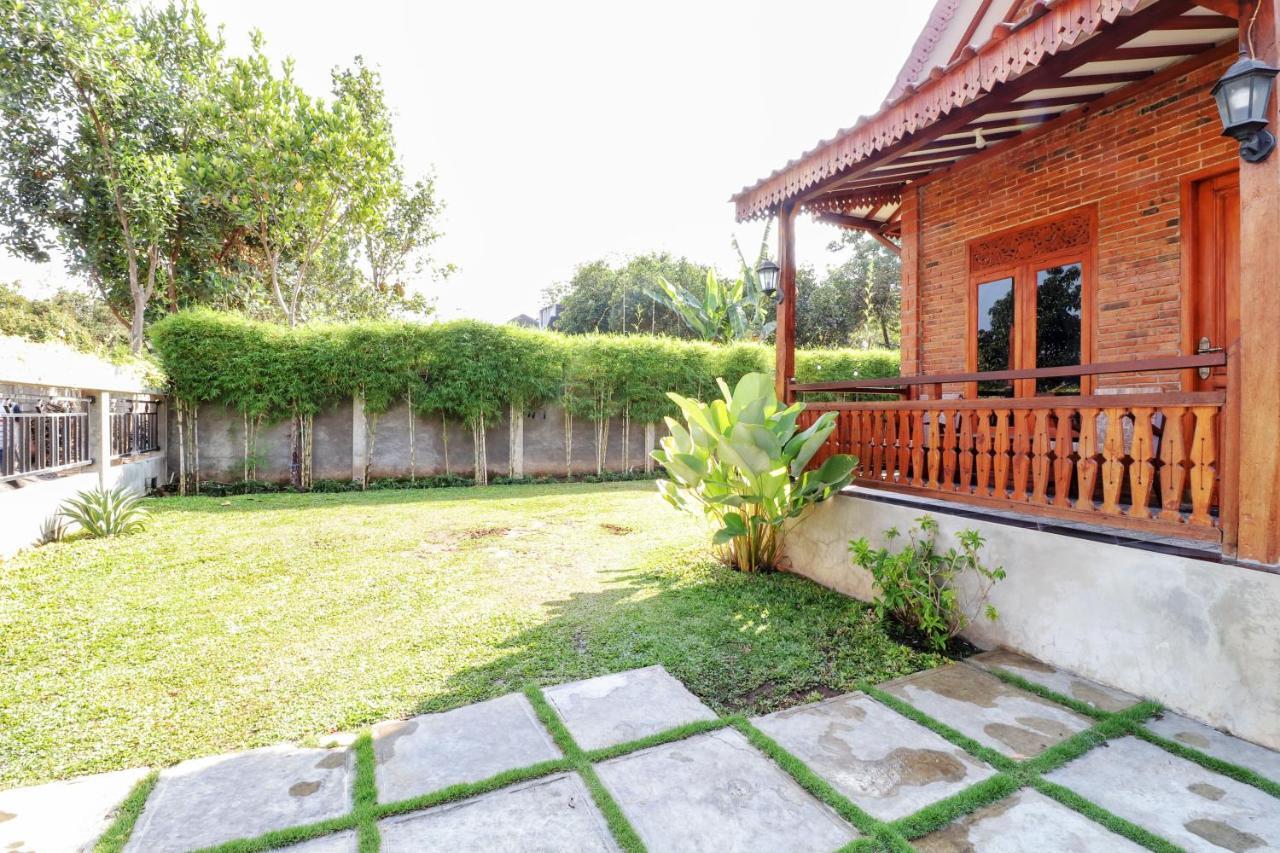 Omah Teras Bata Guesthouse يوغياكارتا المظهر الخارجي الصورة