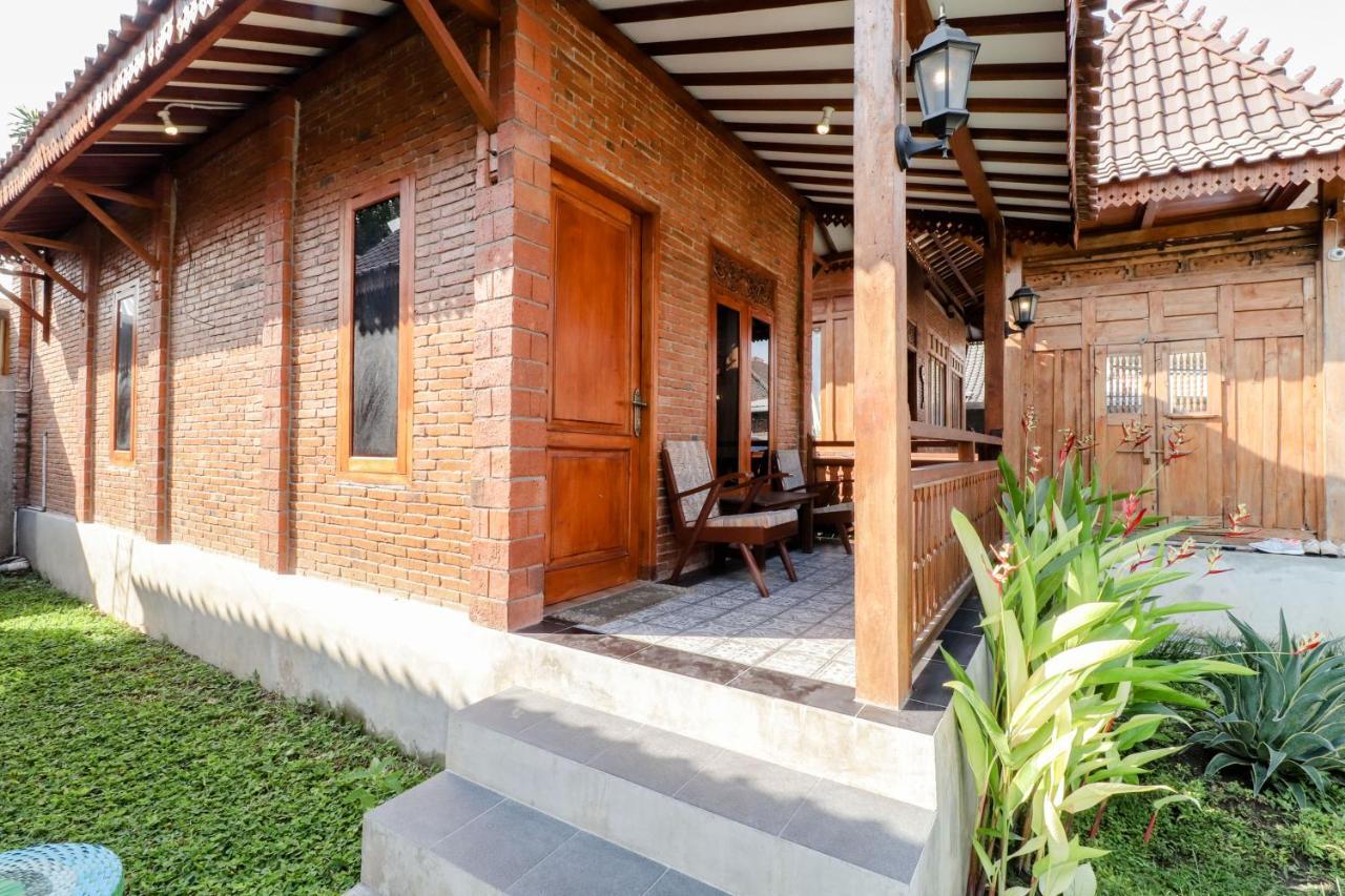 Omah Teras Bata Guesthouse يوغياكارتا المظهر الخارجي الصورة