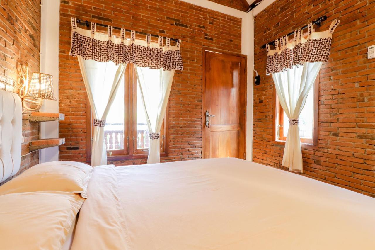 Omah Teras Bata Guesthouse يوغياكارتا المظهر الخارجي الصورة