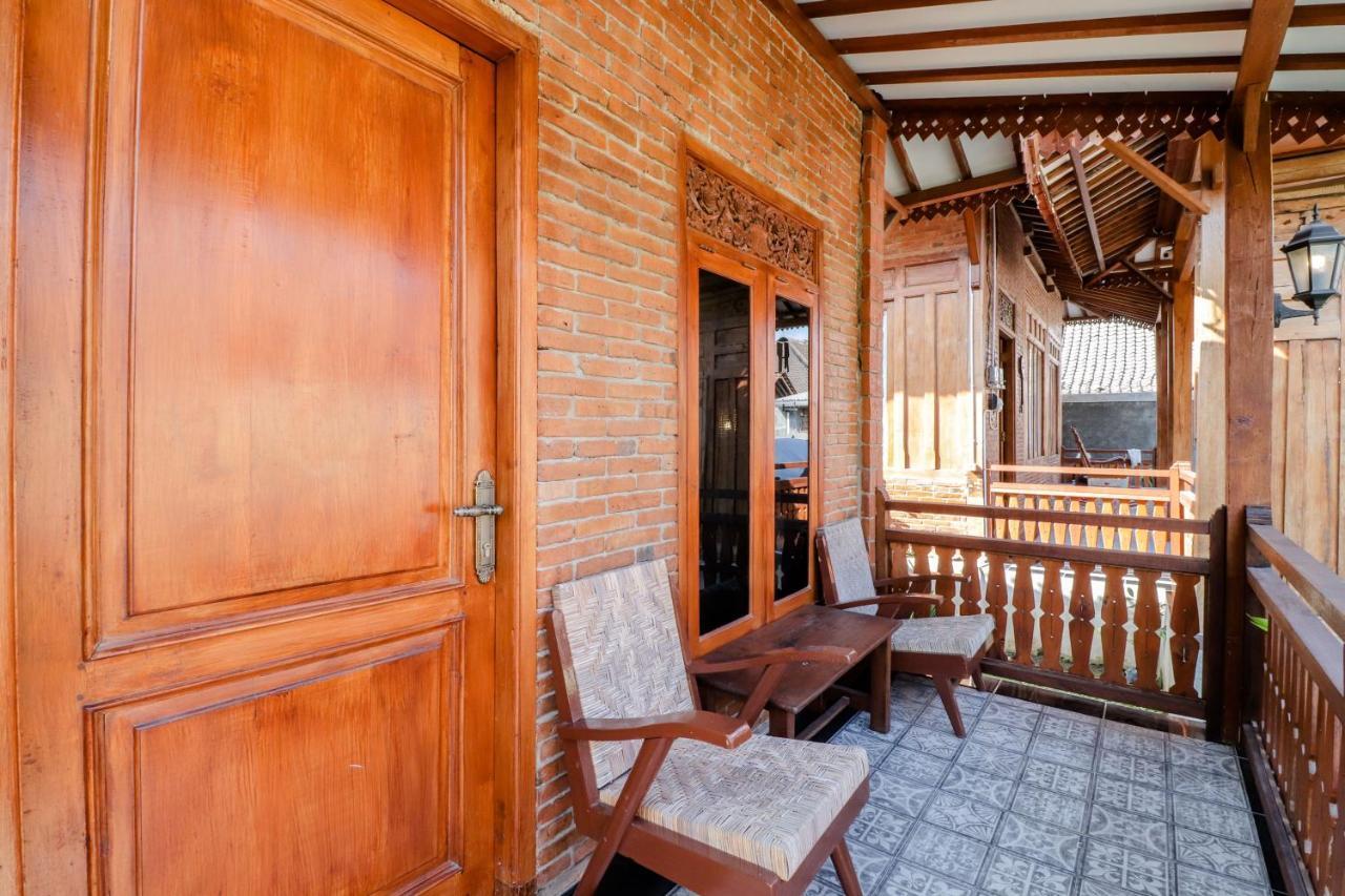 Omah Teras Bata Guesthouse يوغياكارتا المظهر الخارجي الصورة