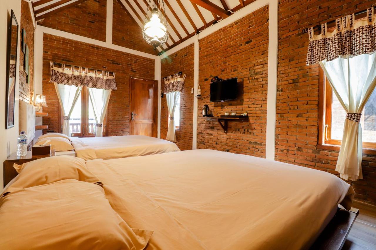 Omah Teras Bata Guesthouse يوغياكارتا المظهر الخارجي الصورة